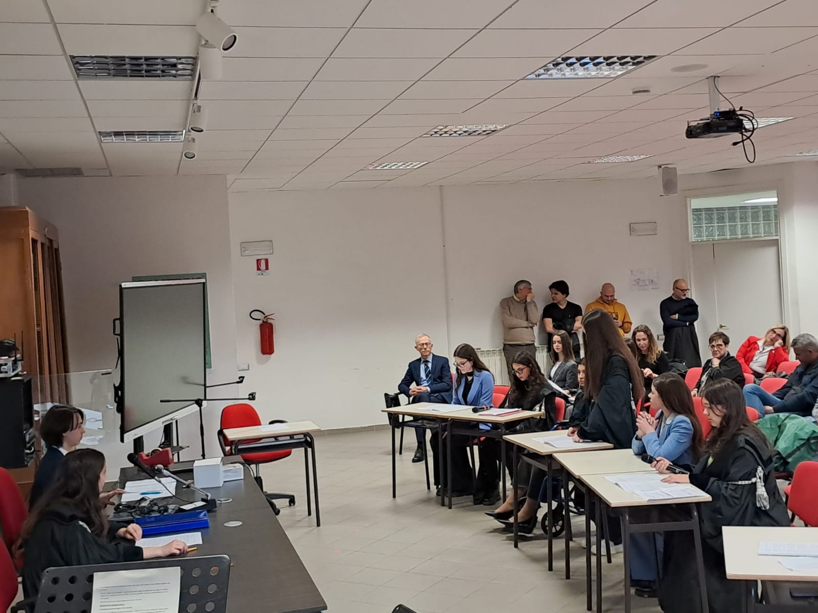 Simulazione di processo penale al Liceo Classico.