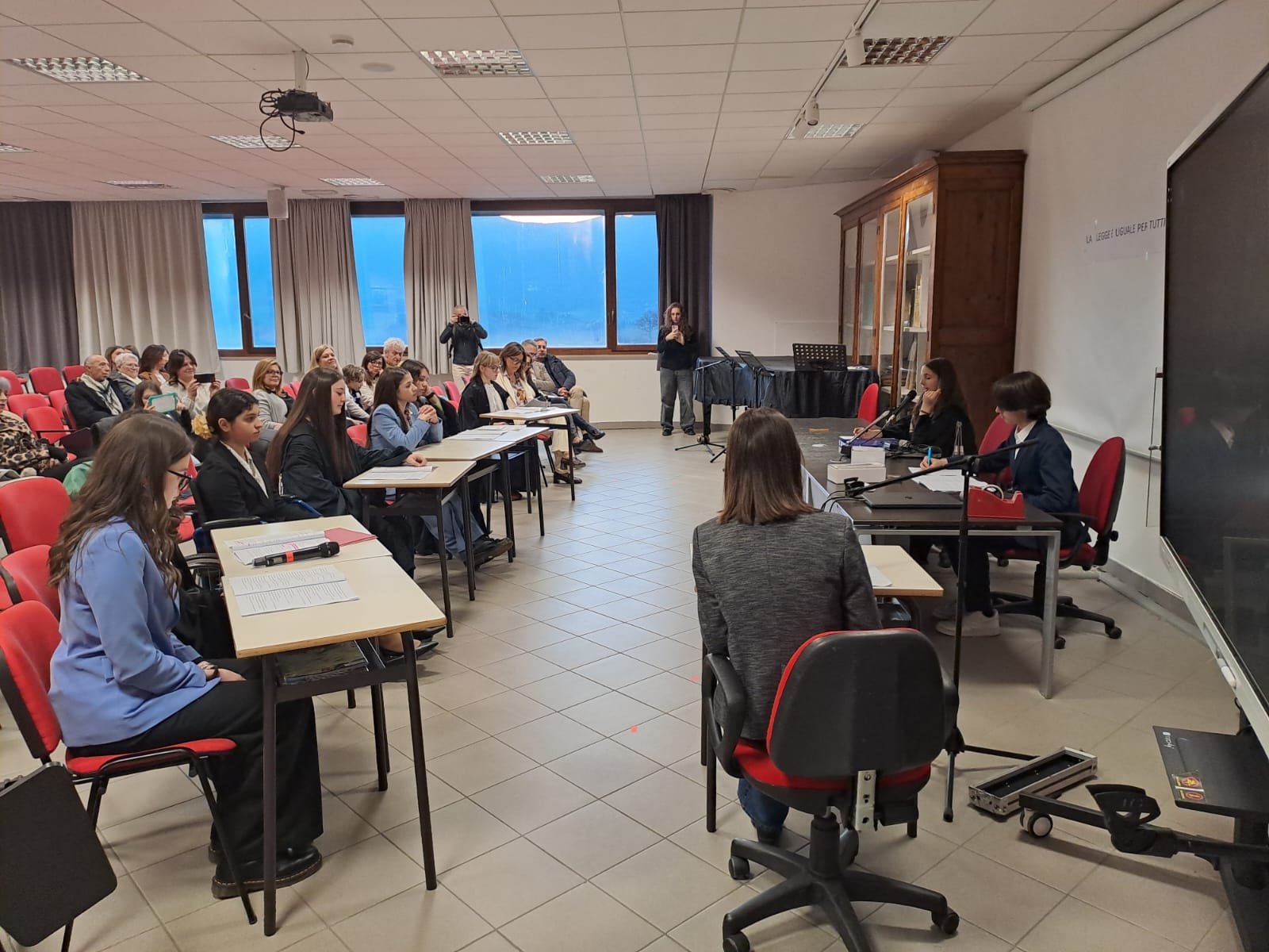 Simulazione di processo penale al Liceo Classico.