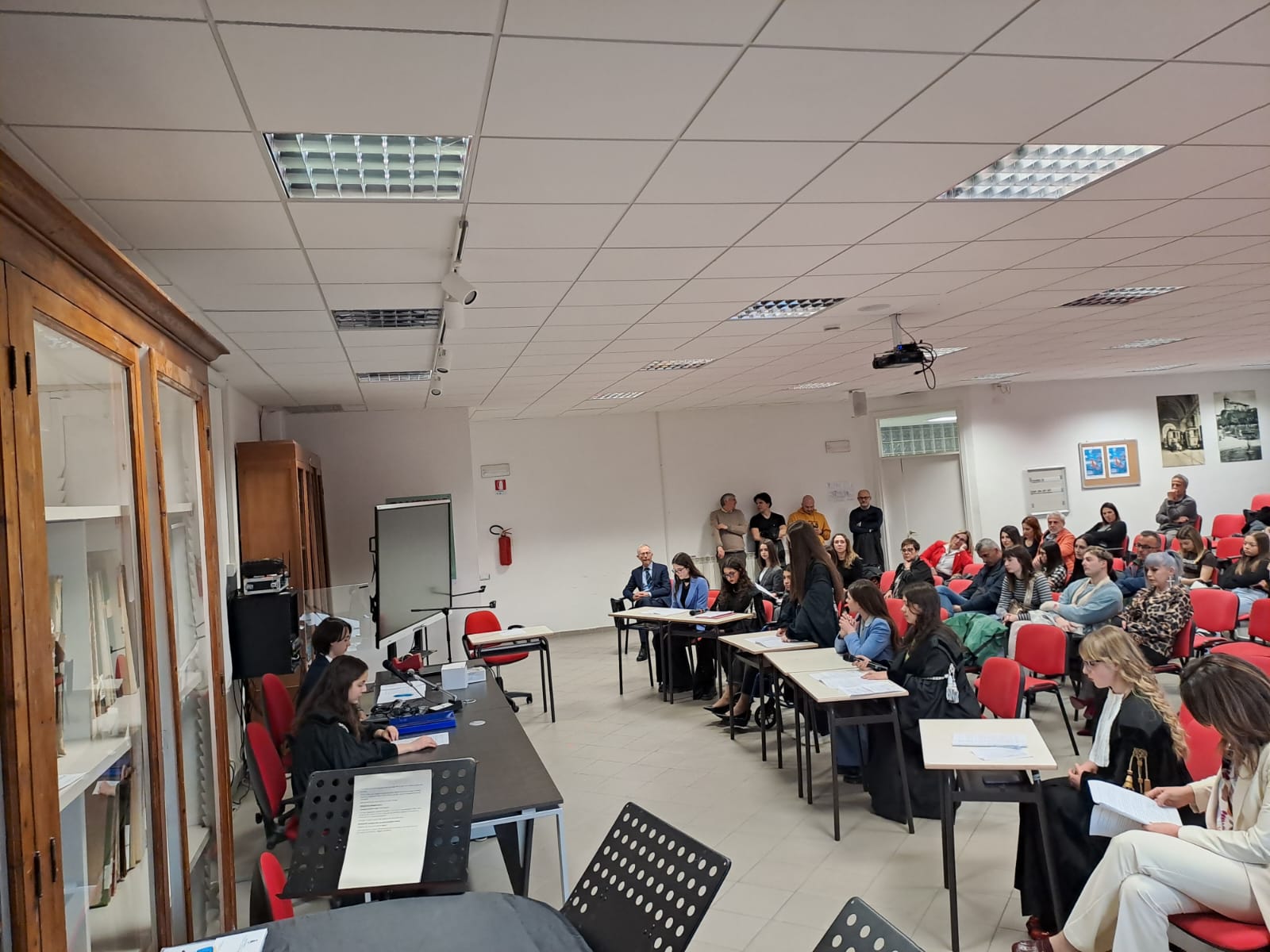 Simulazione di processo penale al Liceo Classico.