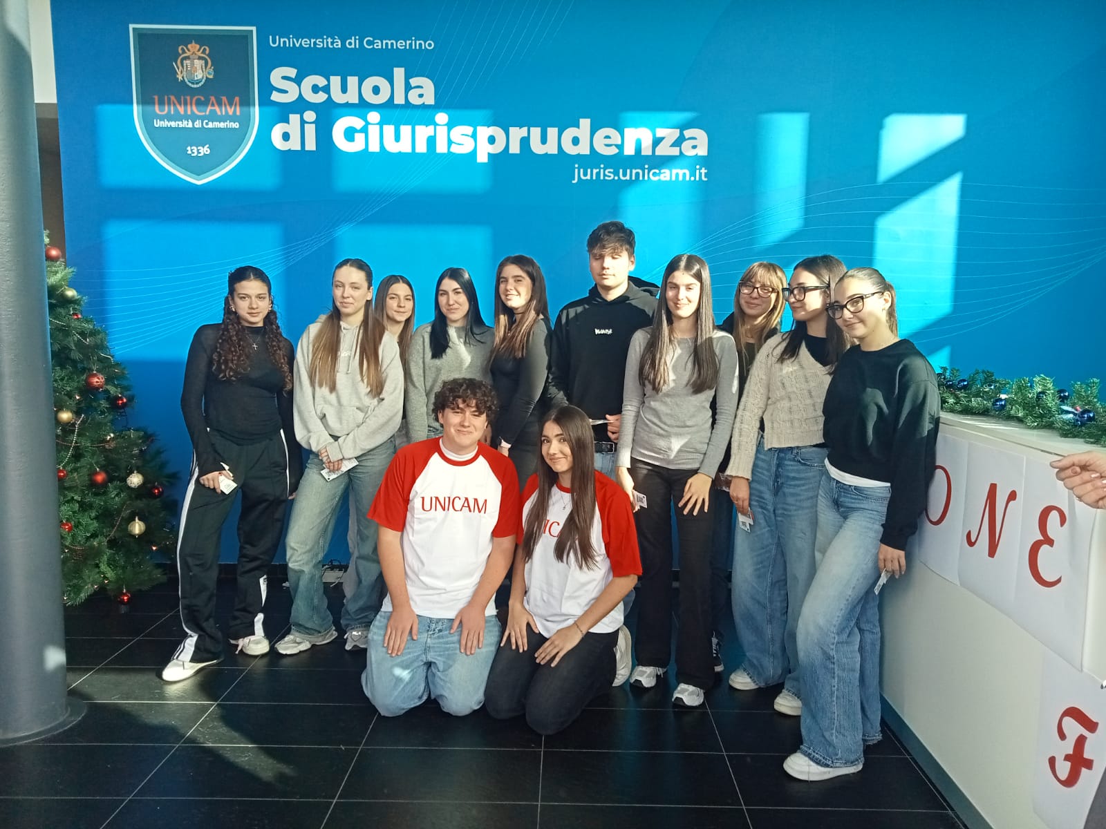 Gli studenti del liceo classico 'Stabili e Trebbiani'