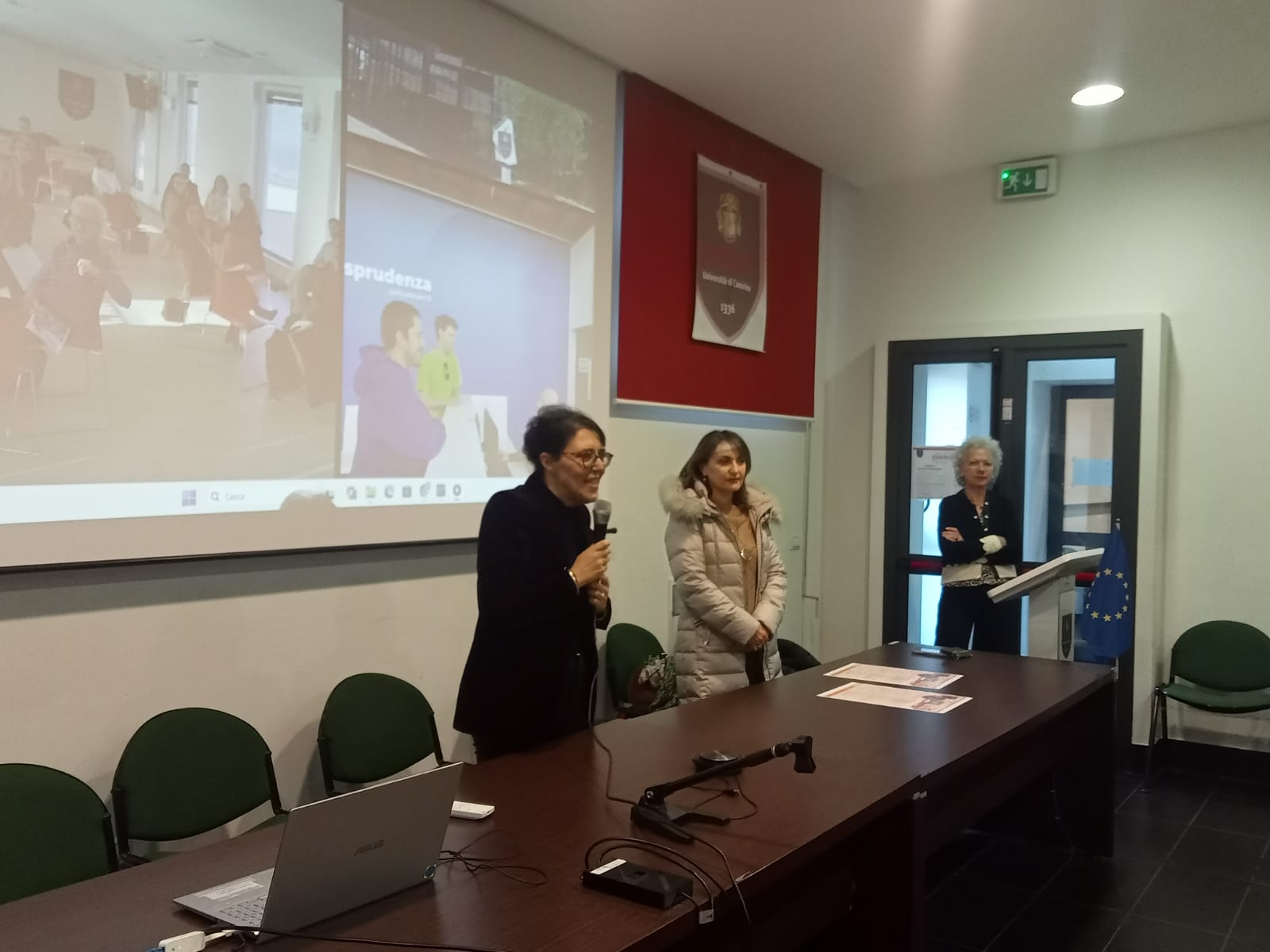Gli studenti del liceo classico 'Stabili e Trebbiani'