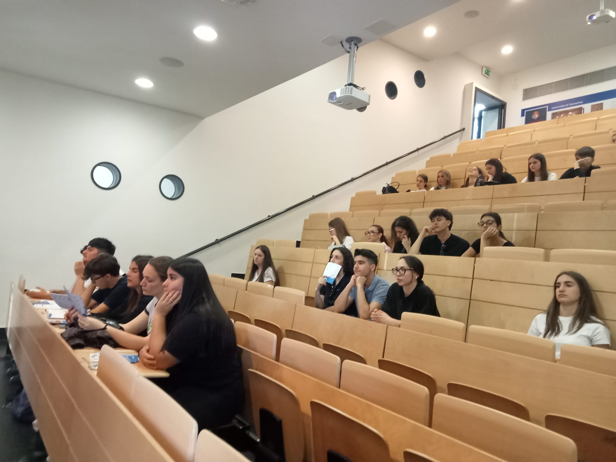 Il Liceo 'da Vinci' di Civitanova in visita 