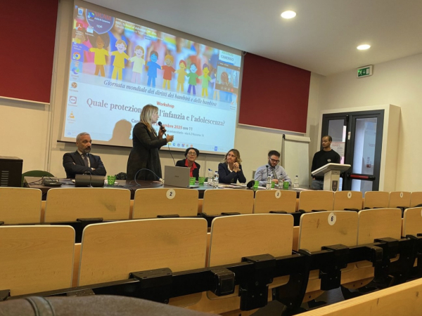 Scuola di giurisprudenza Unicam e Iis Varano hanno organizzato un incontro in occasione della Giornata mondiale dei diritti dell’infanzia e dell’adolescenza.