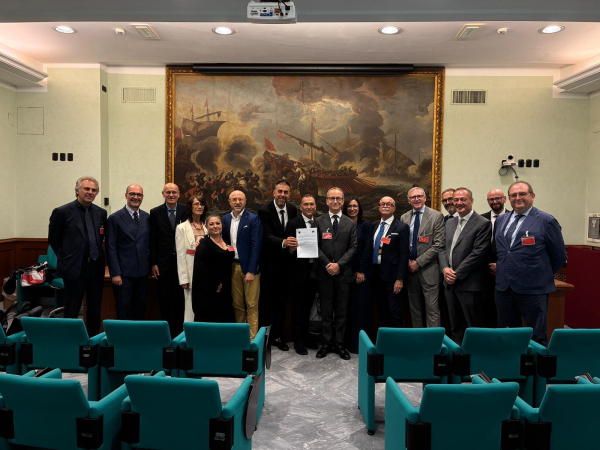 Rassegna stampa sulla firma della convenzione tra l’UNICAM ed il Sindacato Rappresentanti Interessi Parlamentari